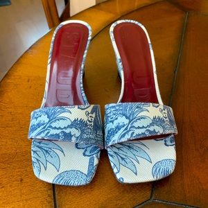 STAUD sandles size 36